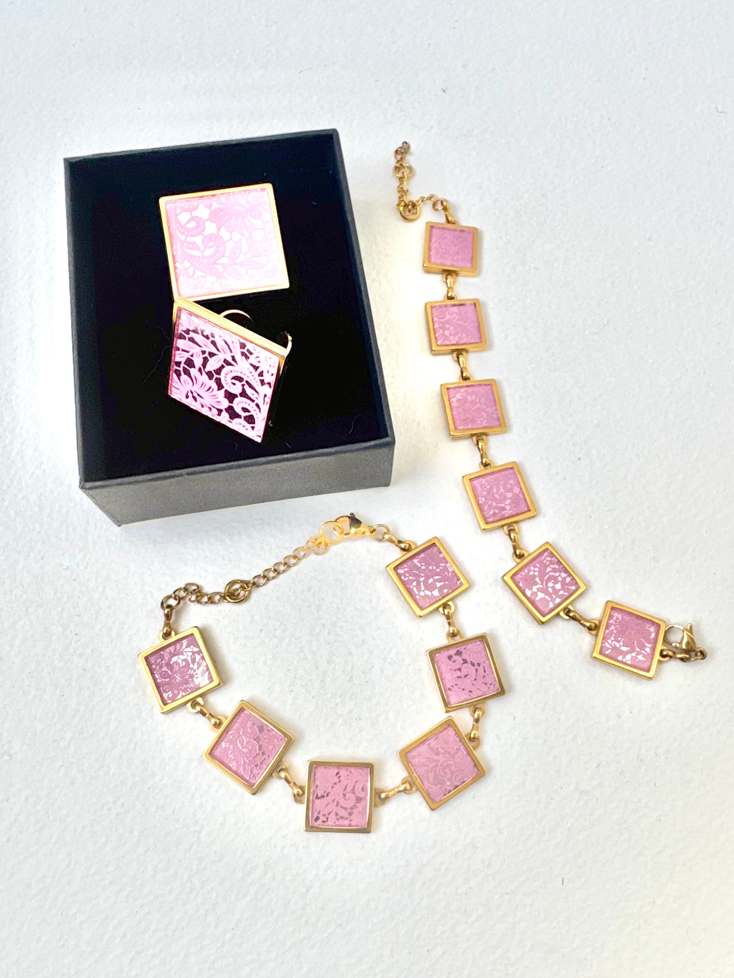 Pink lace mirror multi square Bracelet