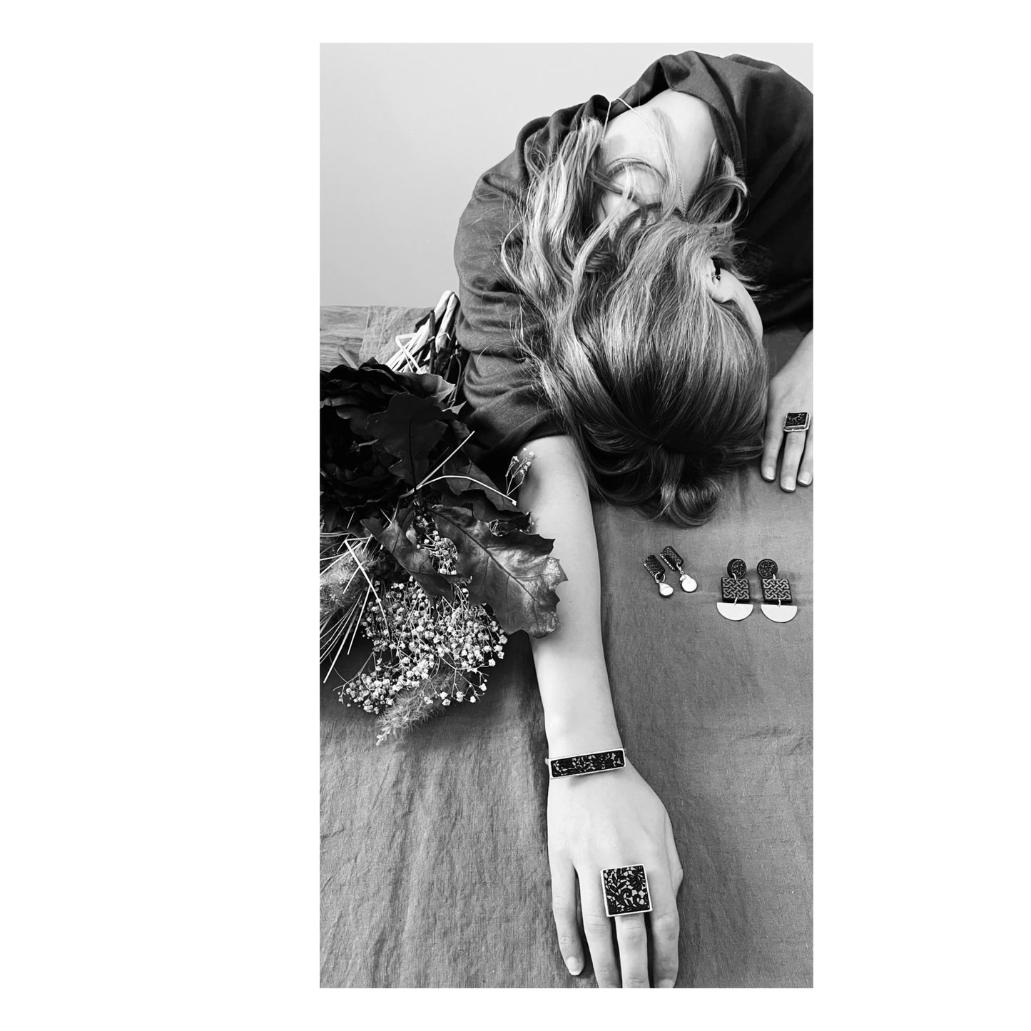 Lace Etched Dangle Earring