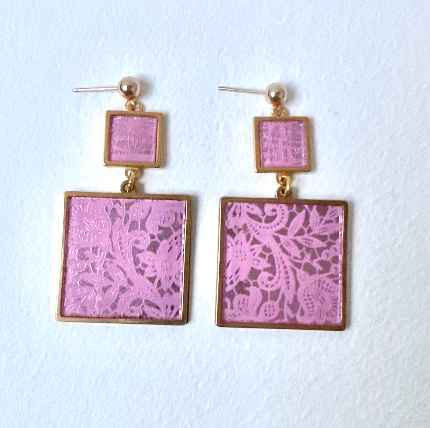 Pink Lace Mirror and Gold 2 x Piece Dangle Earring