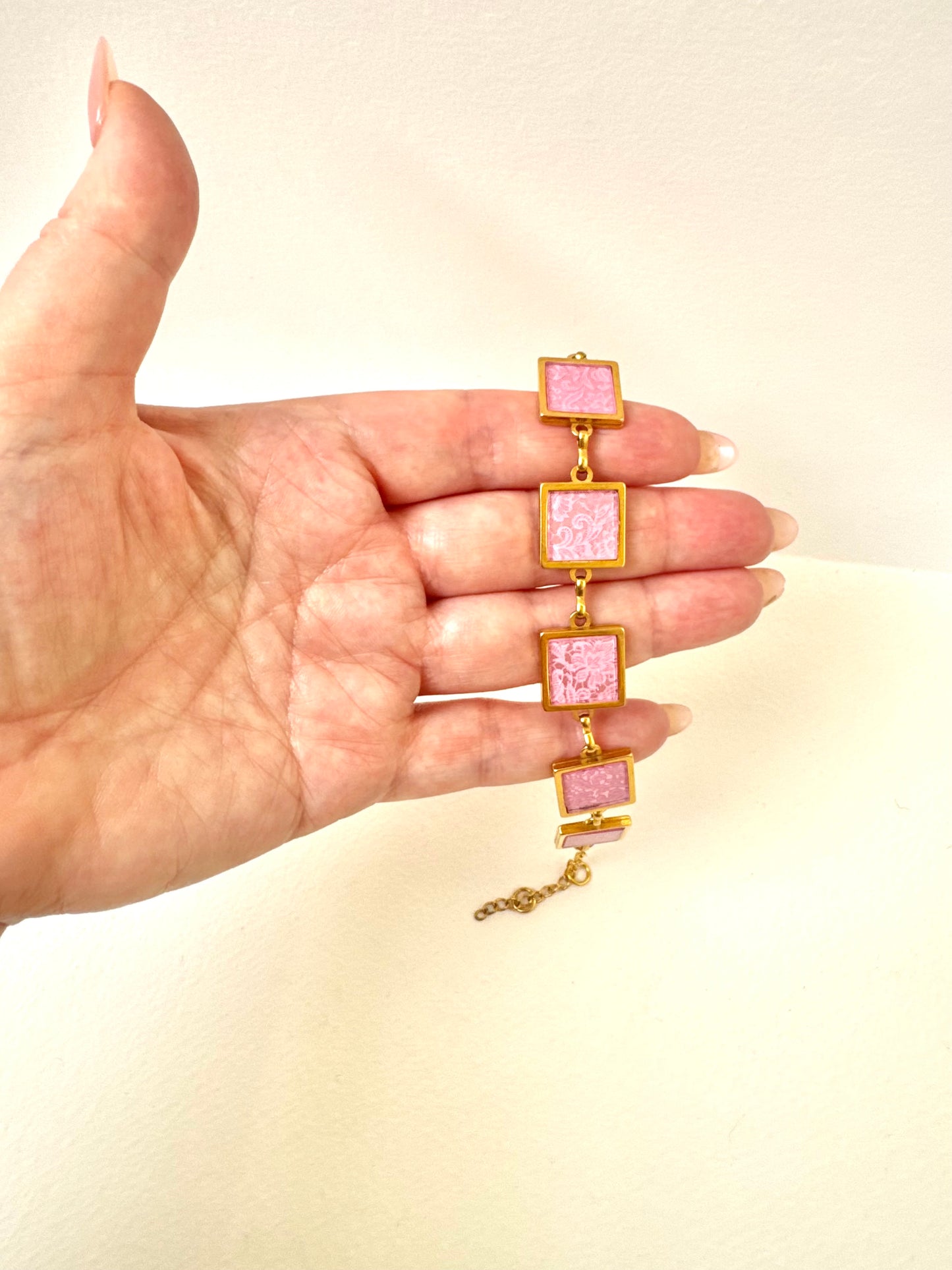 Pink lace mirror multi square Bracelet
