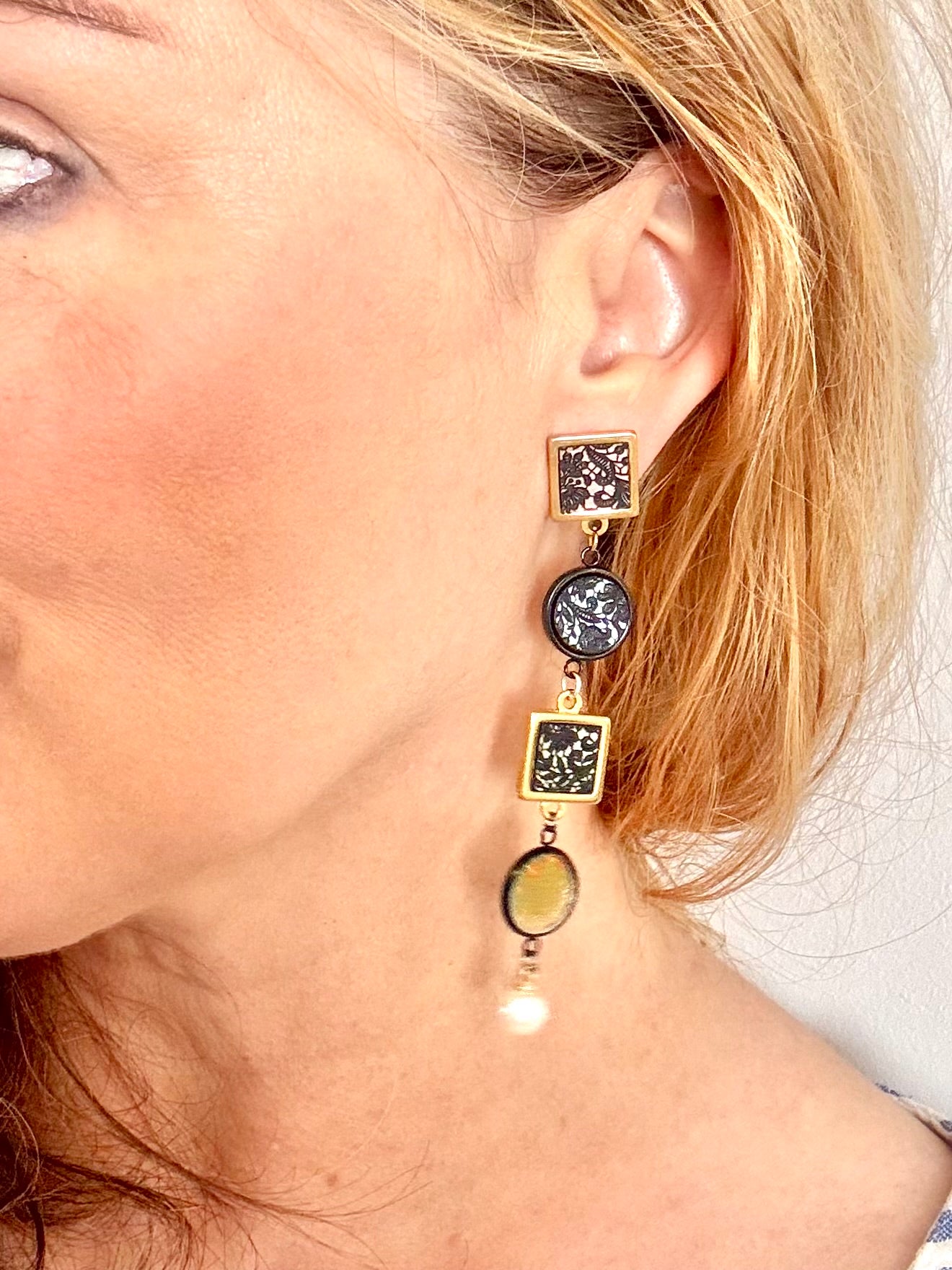4 Piece Multi Pattern, Multi Setting  Dangle Earring
