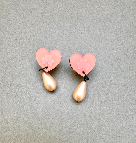 Pink Shamrock Heart Stud Earrings with large pearl 3.5cm x 2cm x 0.6cm