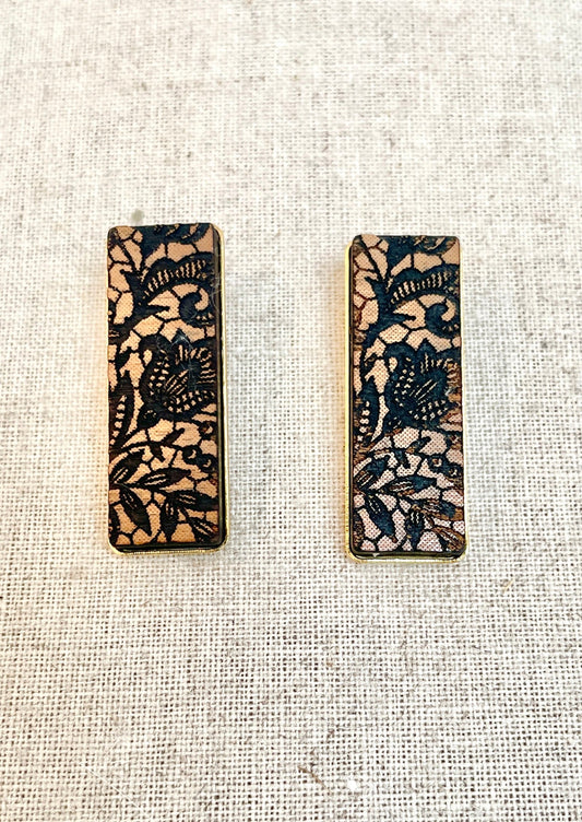 Wooden Lace Pattern Stud Earring 3.5cm x 1cm